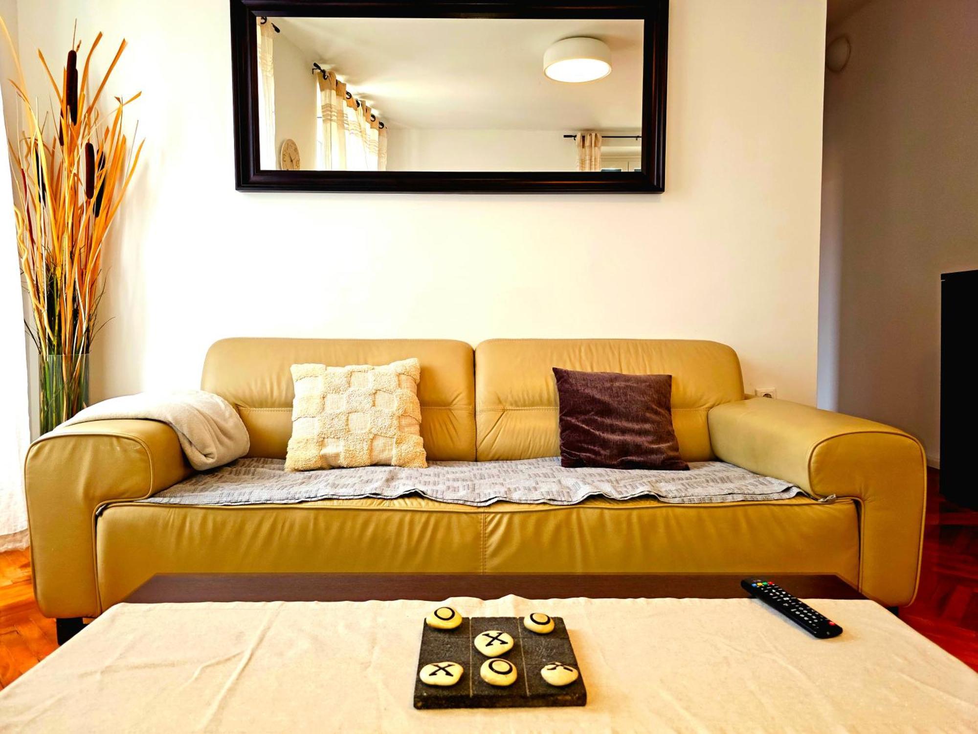 Apartman Square View 시베니크 외부 사진
